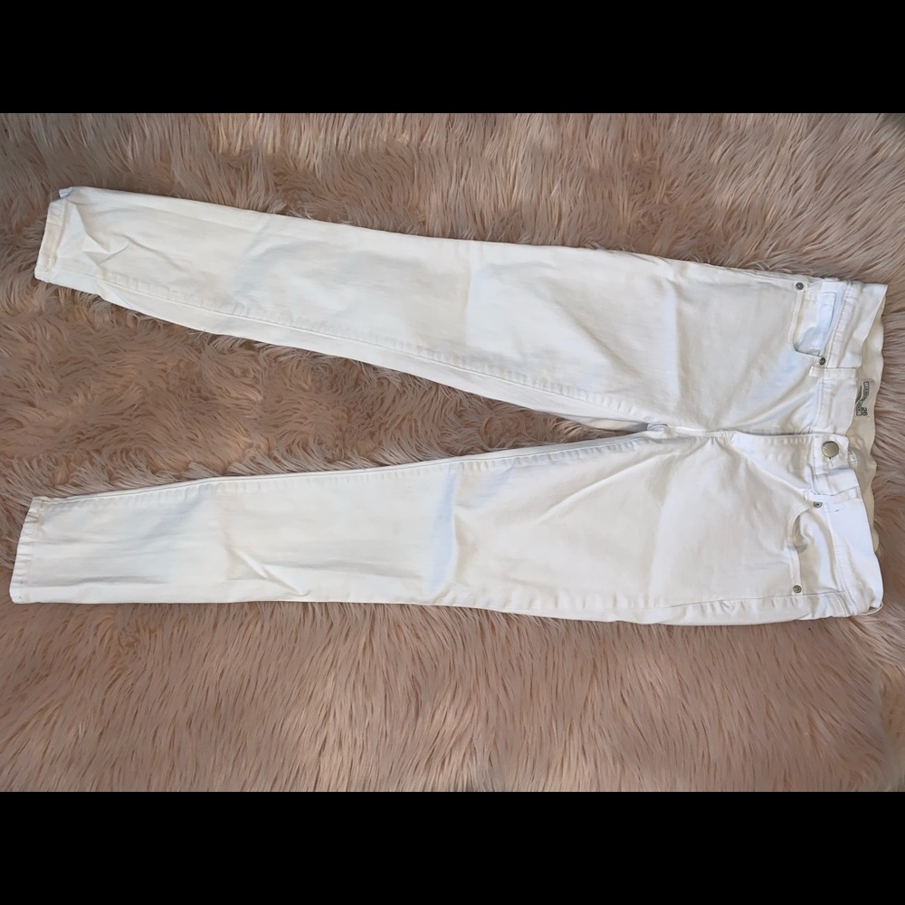 White Jeans